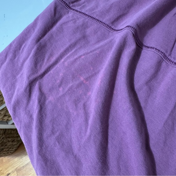 lululemon athletica back in action, vintage, plum, short sleeve top - Picture 6 of 6